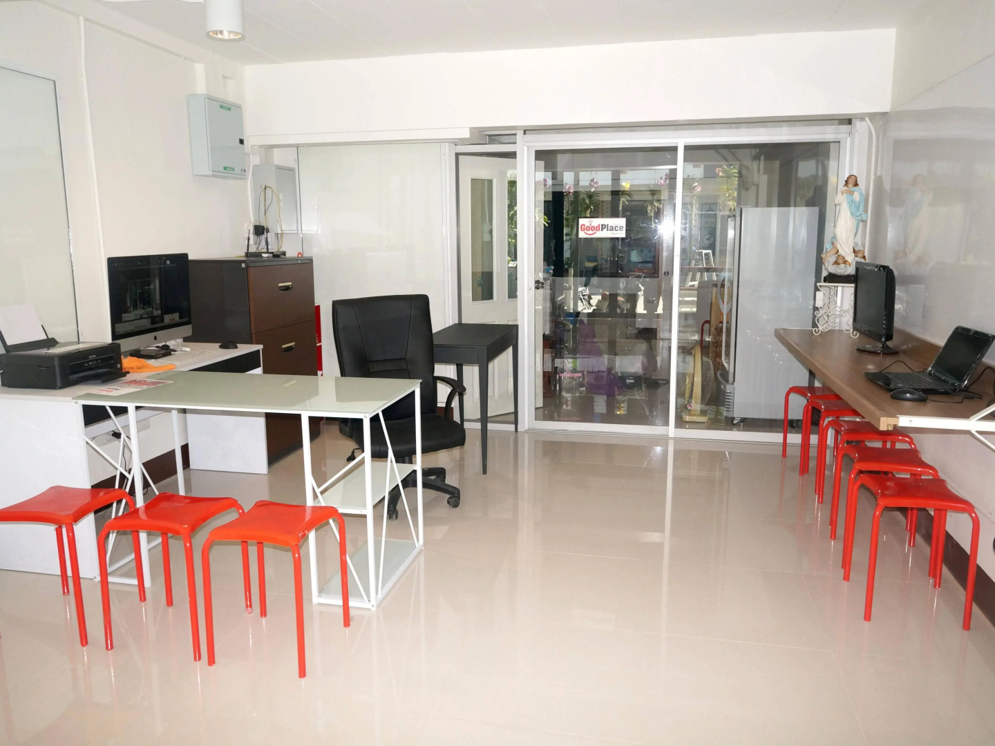 A Good Place - Hostel