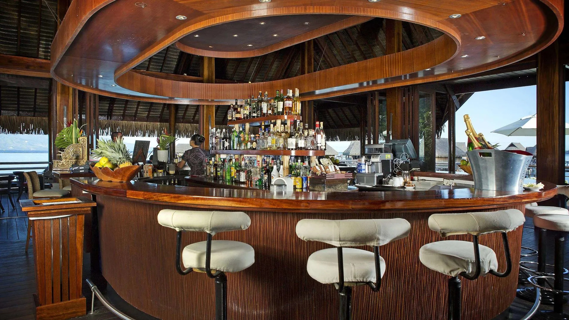 Sofitel Kia Ora Moorea Beach Resort