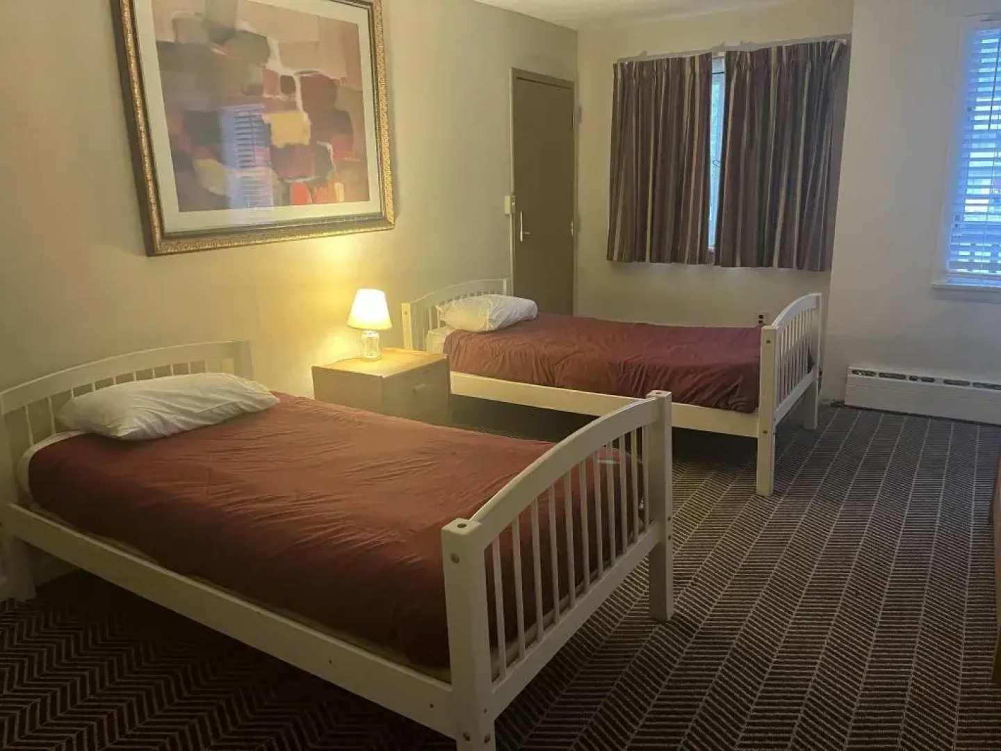 The Upper Pass Lodge at Magic Mountain