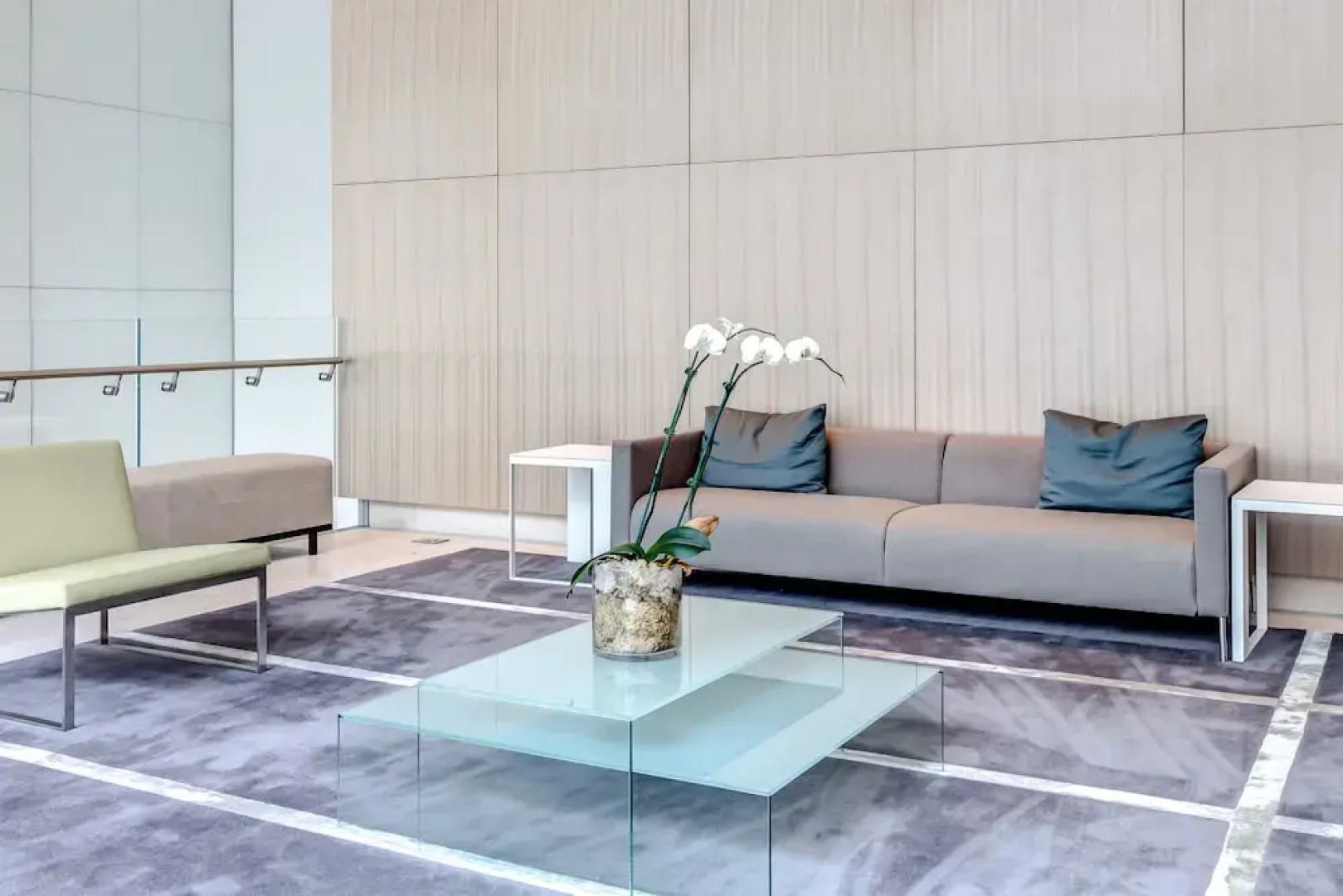 Downtown LA Fully Furnished Apartment