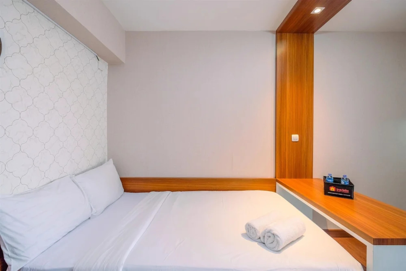 Comfort and Simply Studio Cinere Resort Apartment