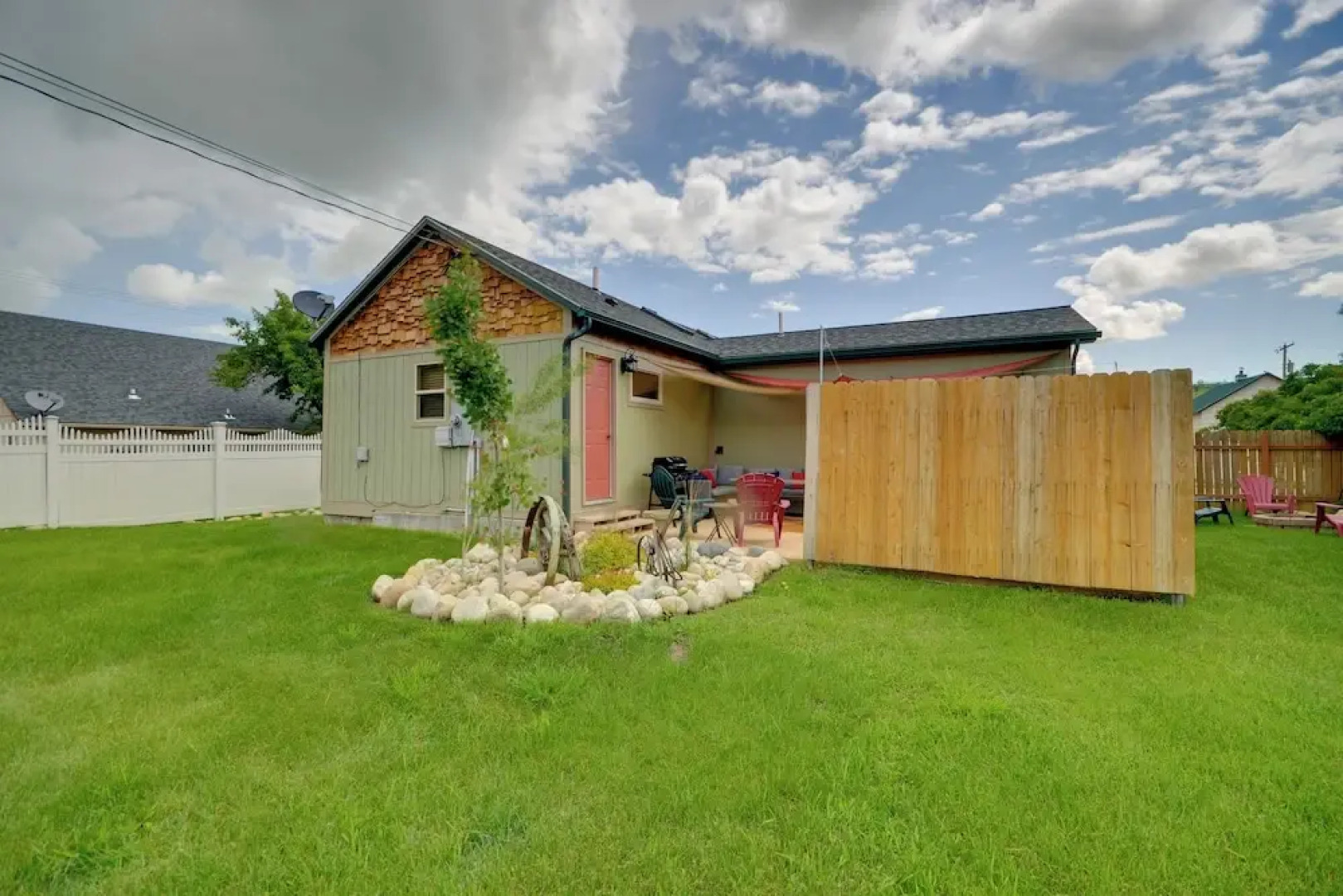 Red Lodge Retreat w/ Hot Tub: 3 Blocks to Downtown