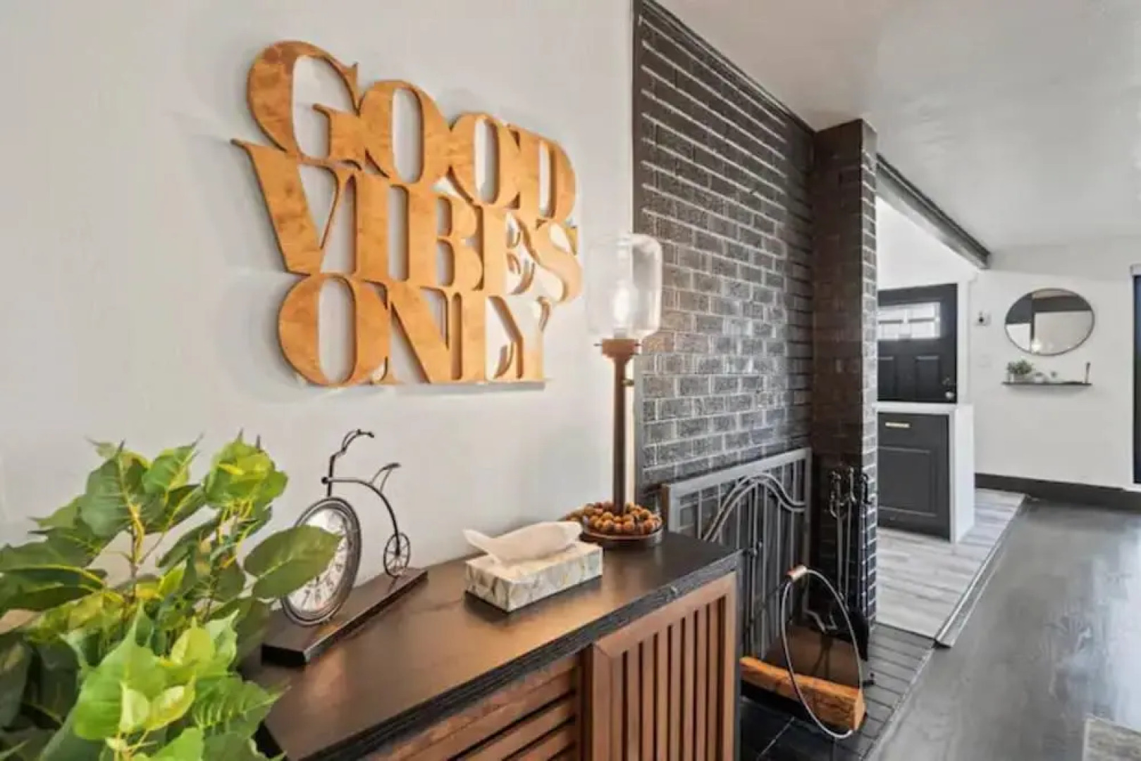Retreat in Vibrant Westminster 4BR Hot Tub