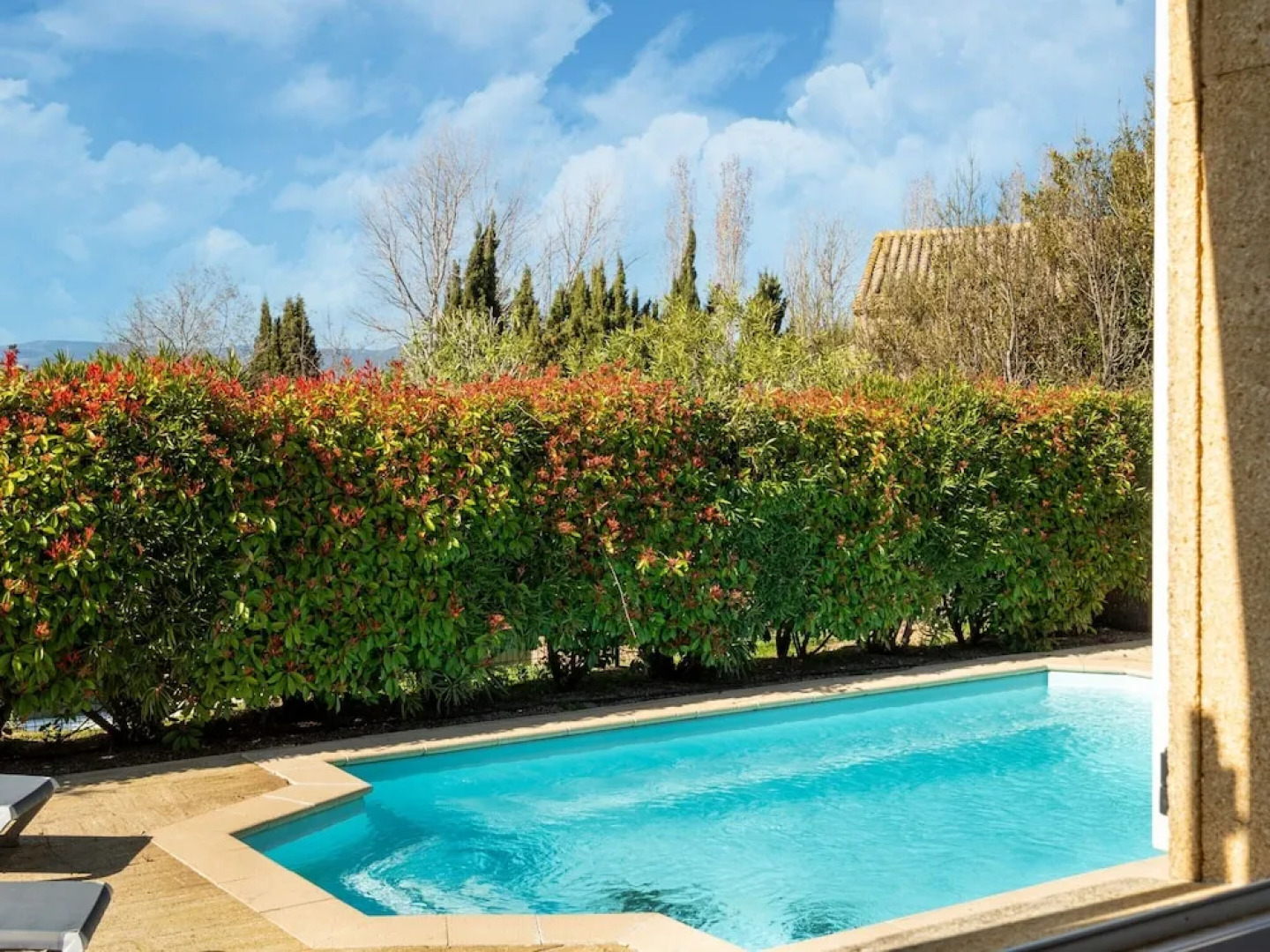 Villa in Montbrun With Pool and Mountain Views