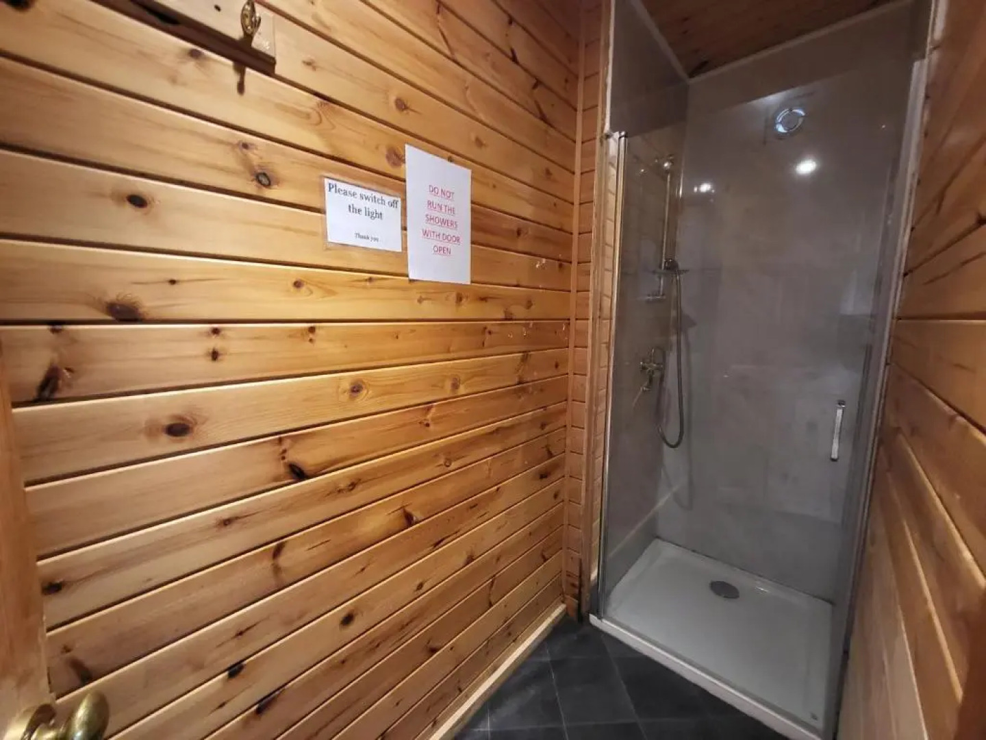 Rustic Pods Riverview Holiday Park