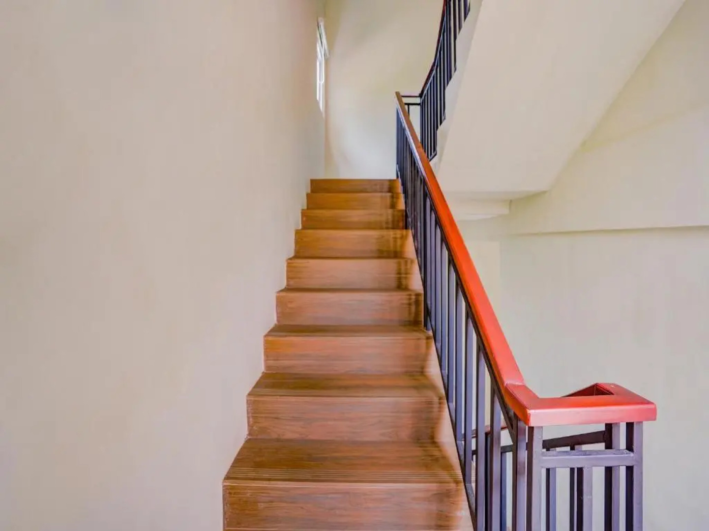 OYO 90519 Warmo Cottage