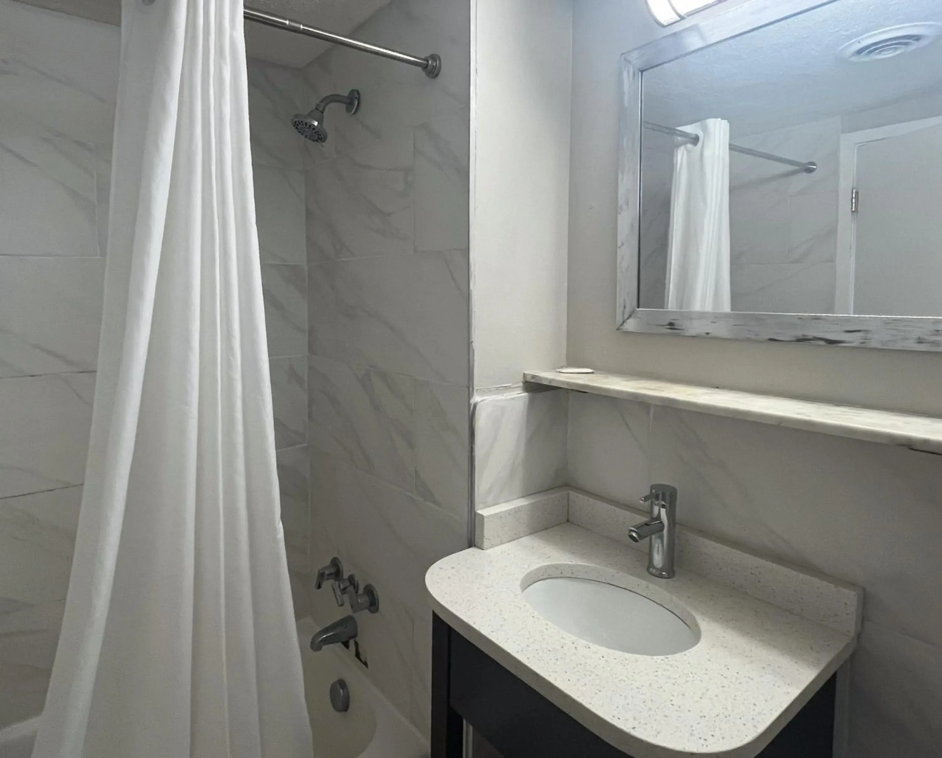 Motel 6 Norfolk, VA – East Little Creek