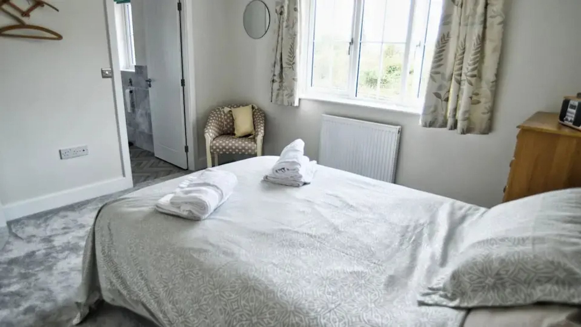 3Bd Gem In The Heart Of Barnetby Le Wold