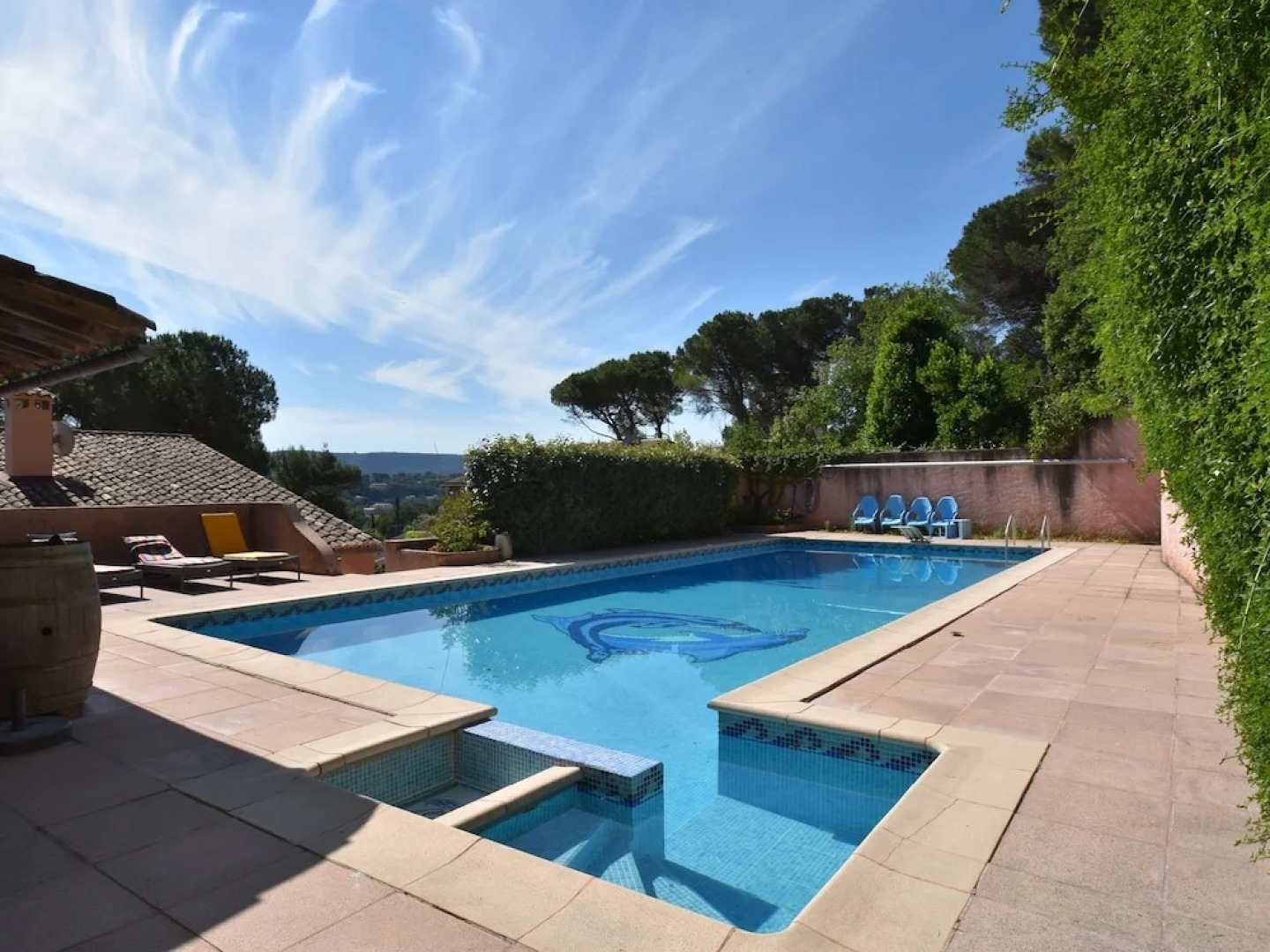 Beautiful Villa With Stunning Views of the Mont Ventoux