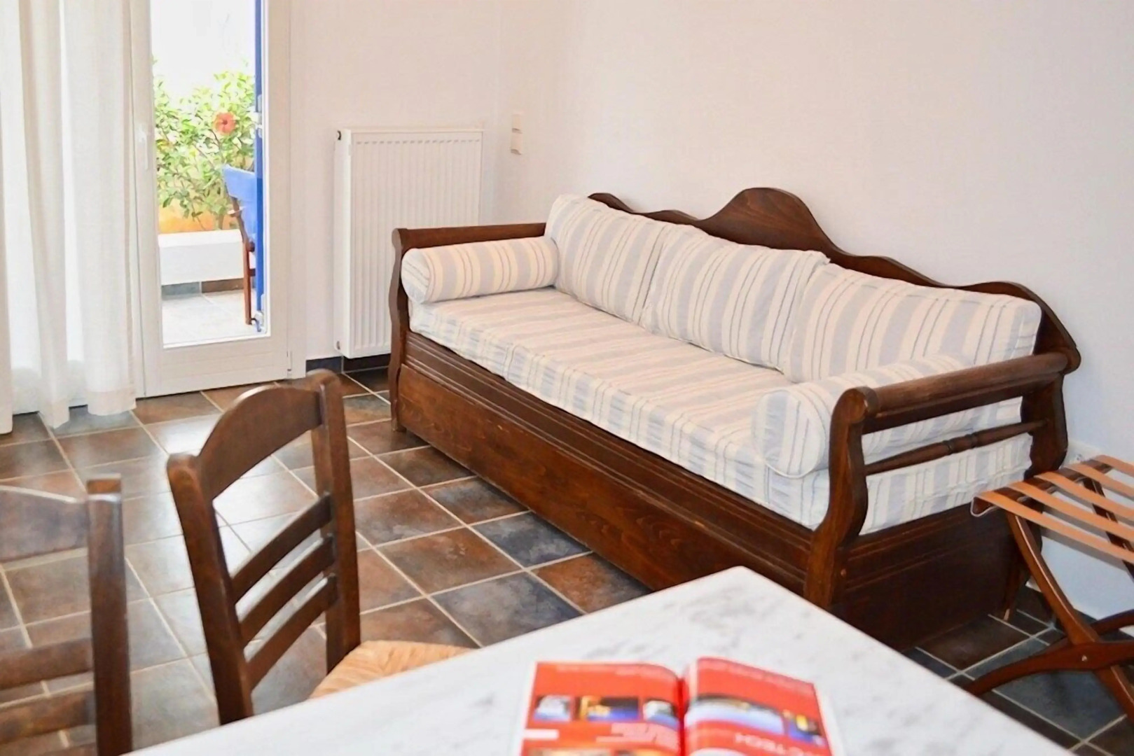 Maryianni Apartments