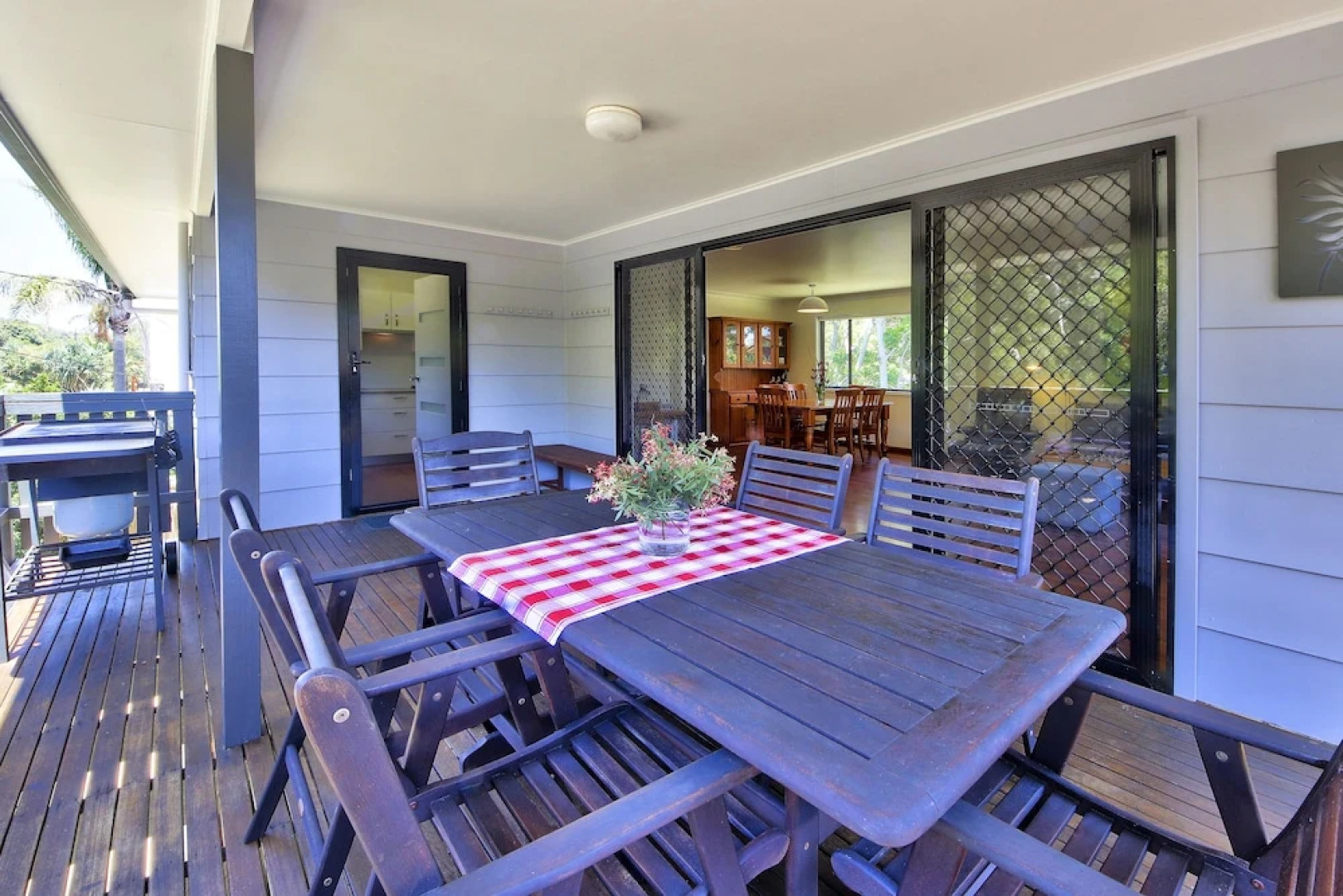 Ammaboolah at Hat Head