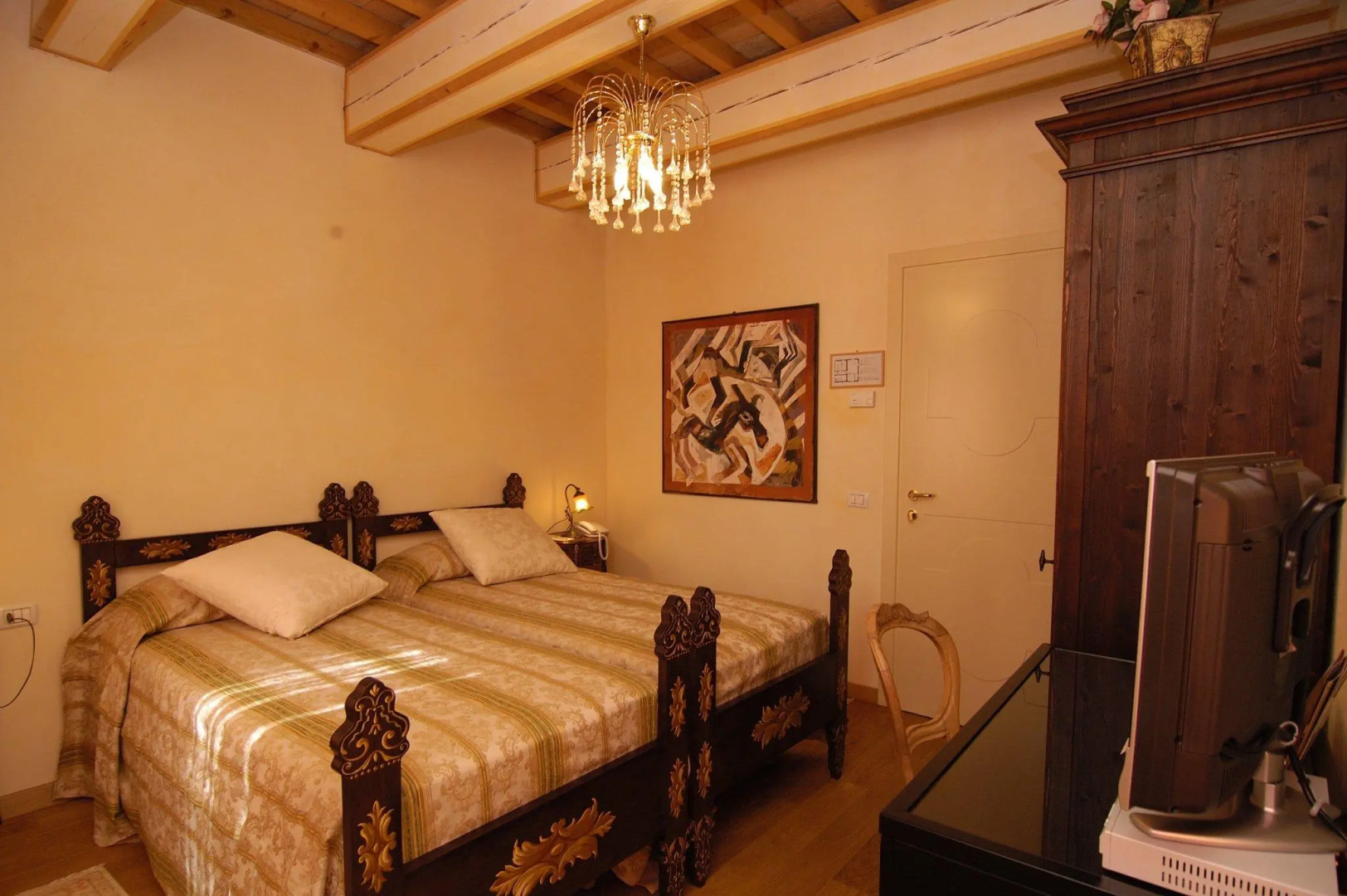 Relais Villa Roncuzzi