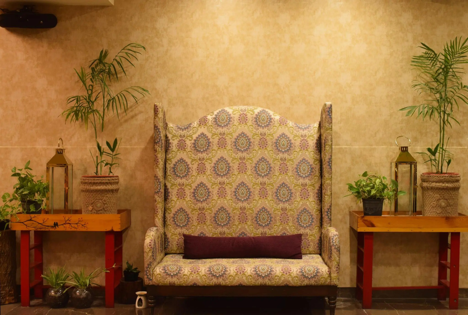 Avaas Lifestyle Hotel