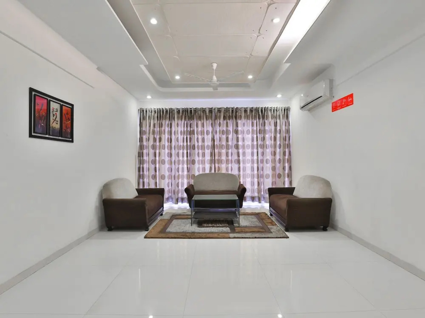 OYO 15508 Shreeji Sangeet Apartments