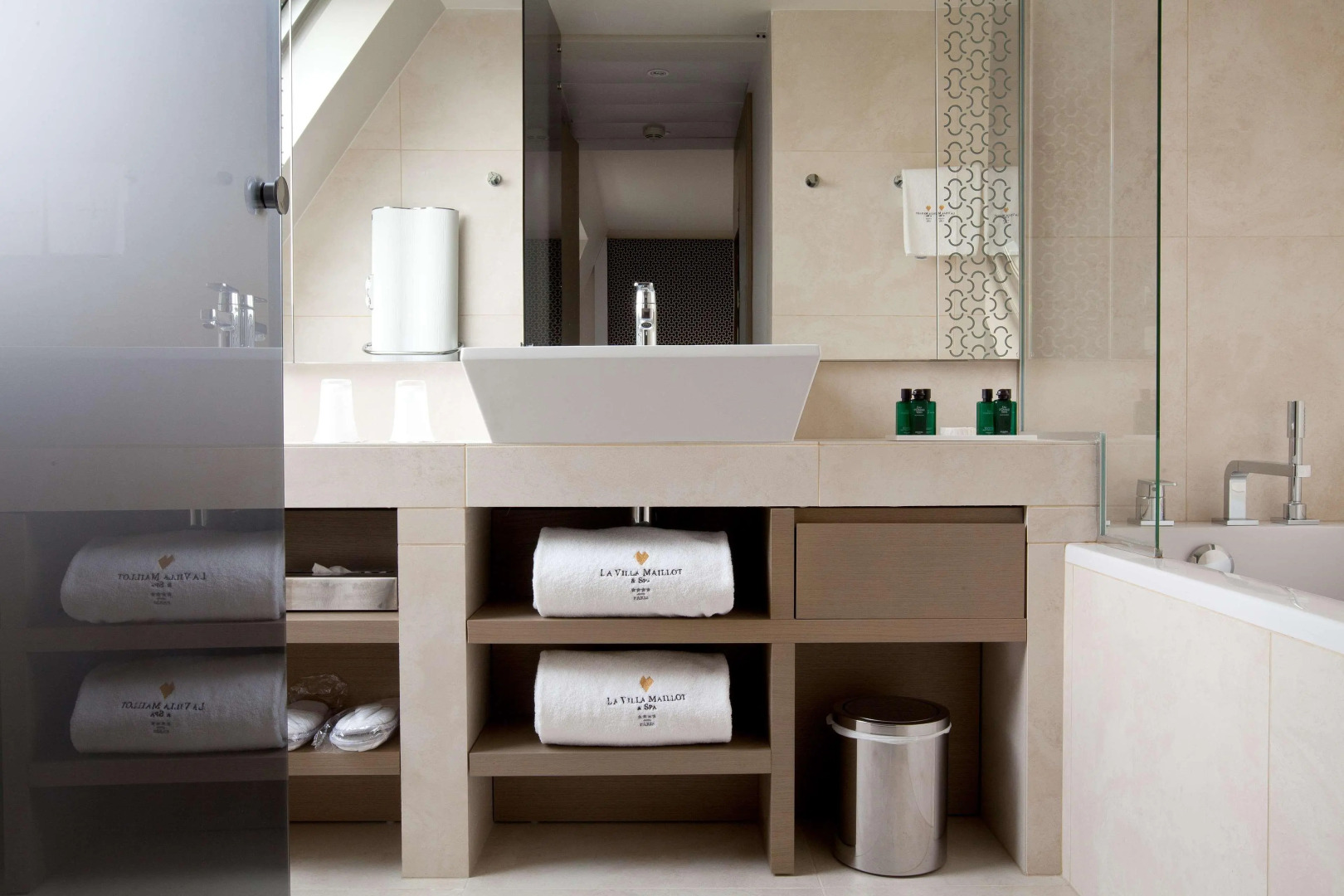 Hotel Etoile Maillot