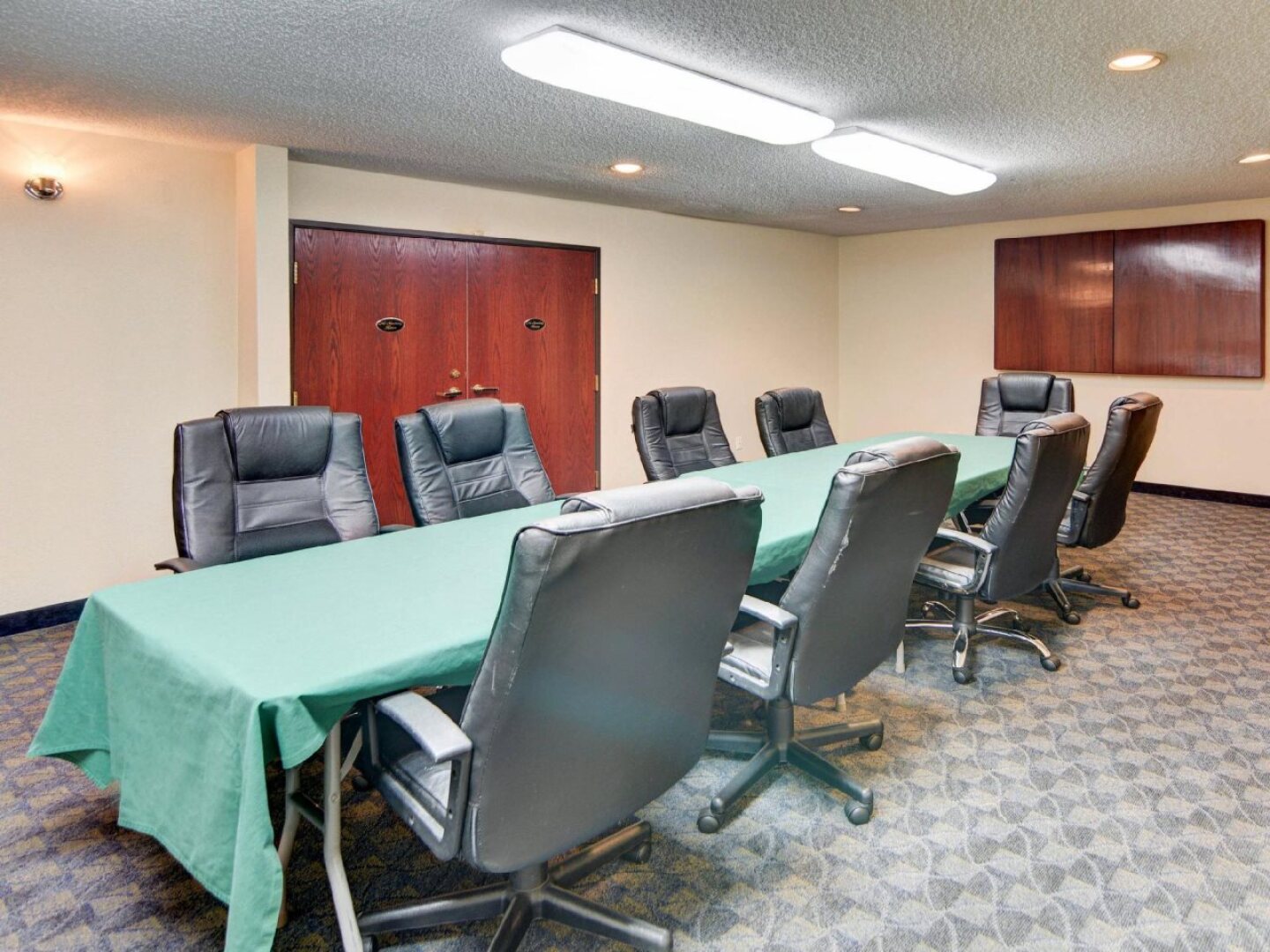 Quality Inn & Suites Irving DFW Airport South