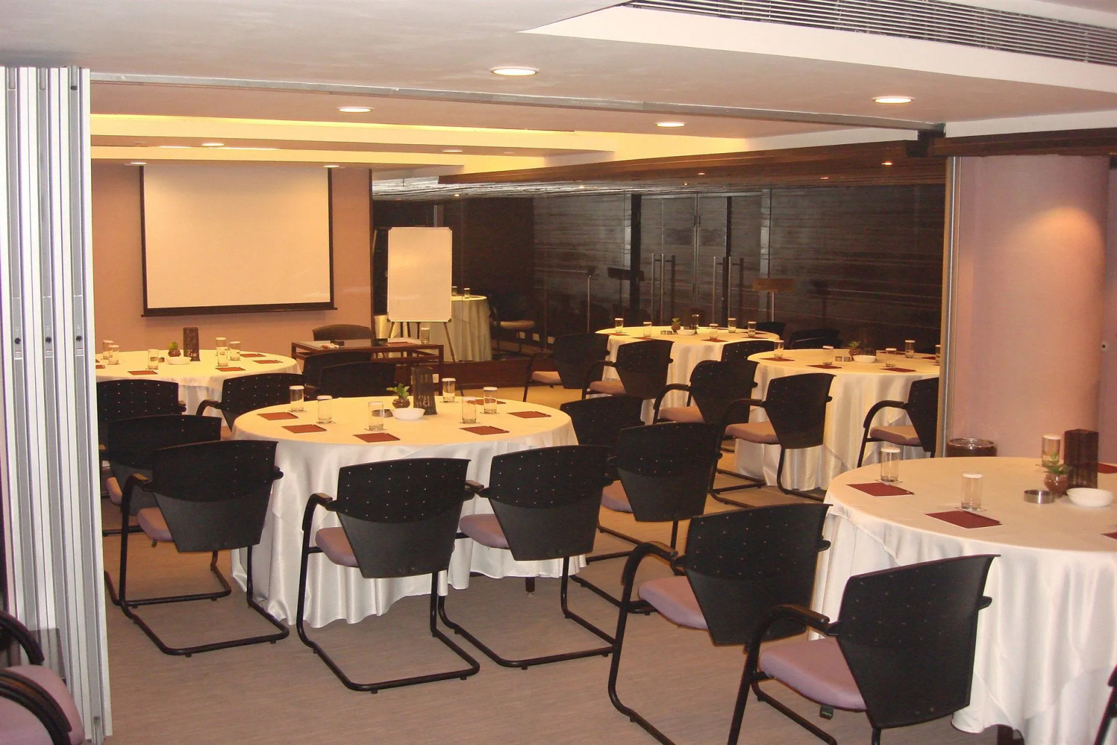 Mosaic Original, Noida