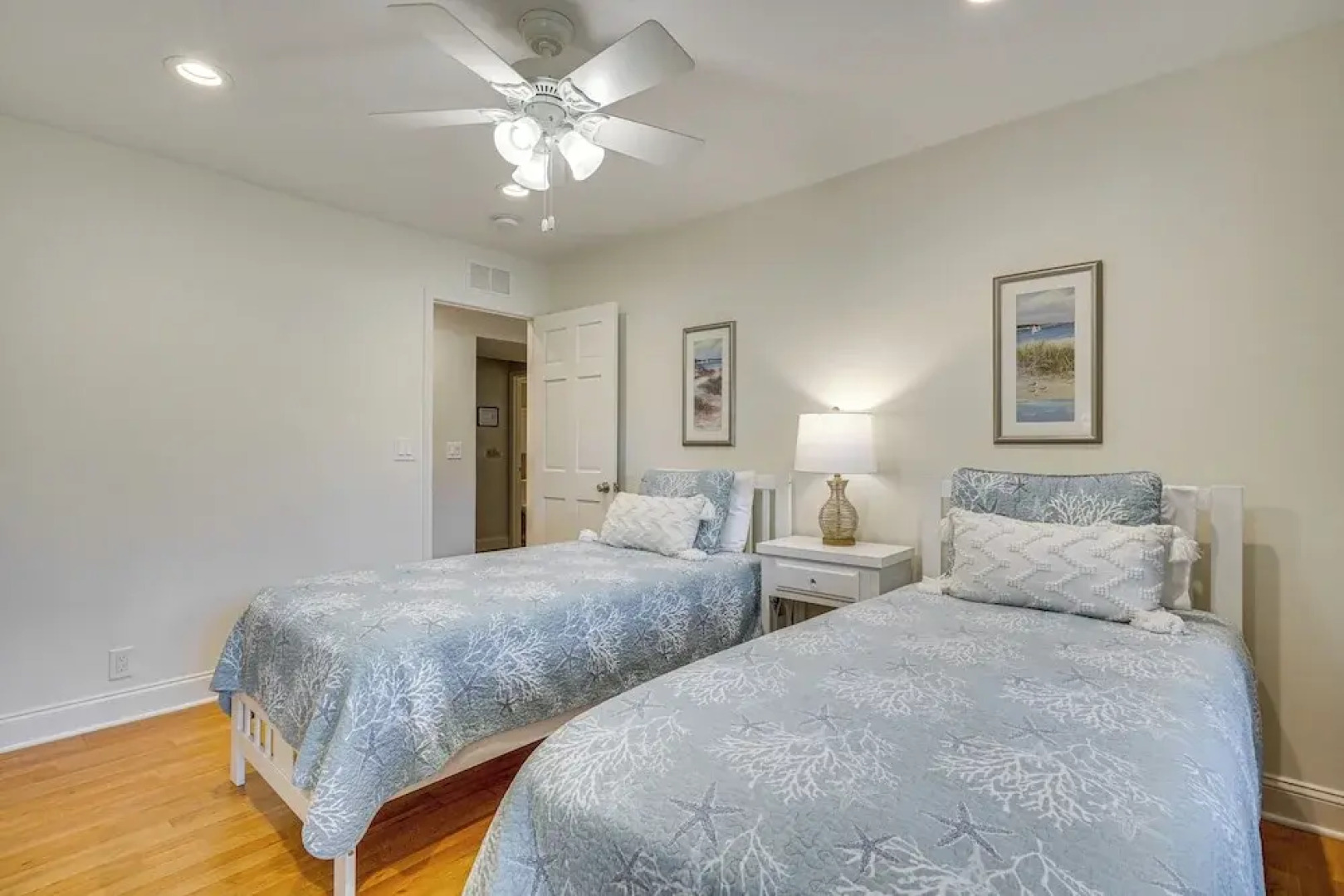 Seabrook Island Villa w/ Patio < 1 Mi to Beach!