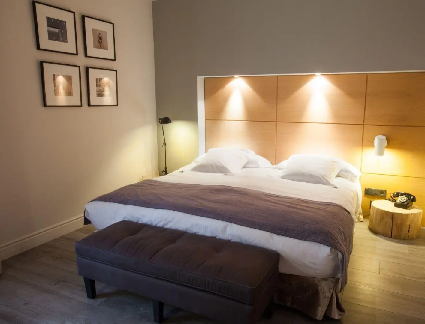 Отель Barcelona Catedral