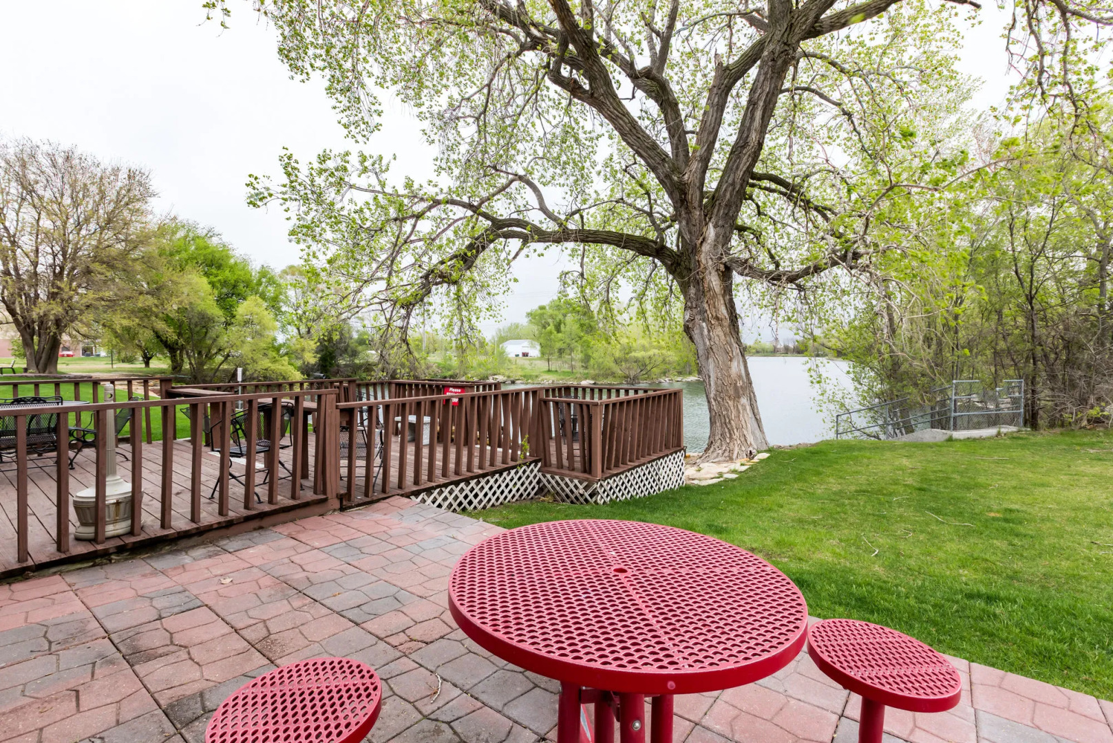 Super 8 by Wyndham Grand Island South