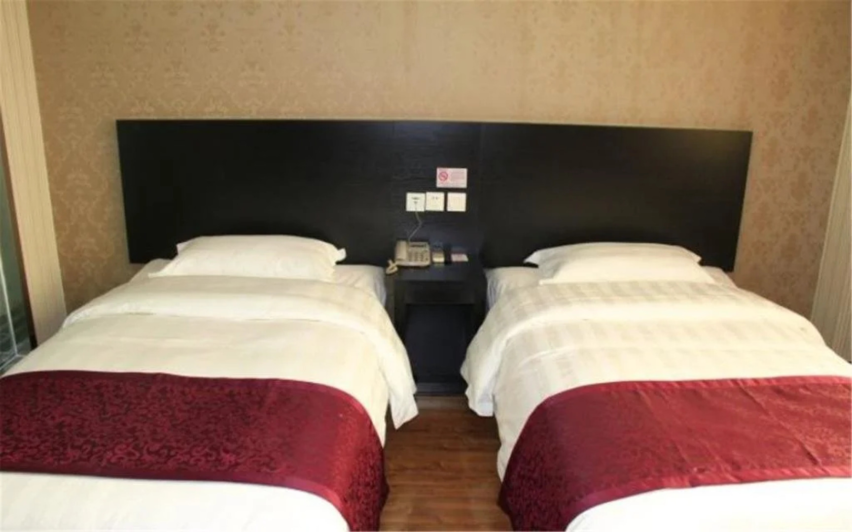 Heze E Home Business Hotel