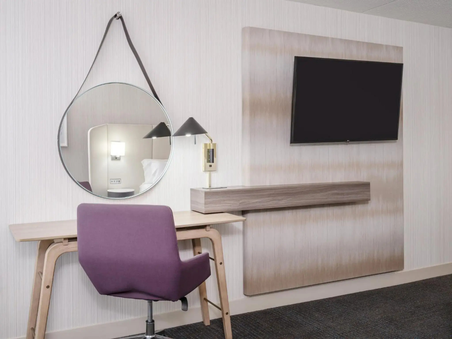 Best Western Plus Temecula Wine Country Hotel &Suites