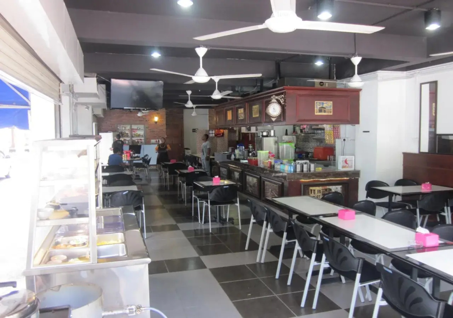 Western Island Hotel