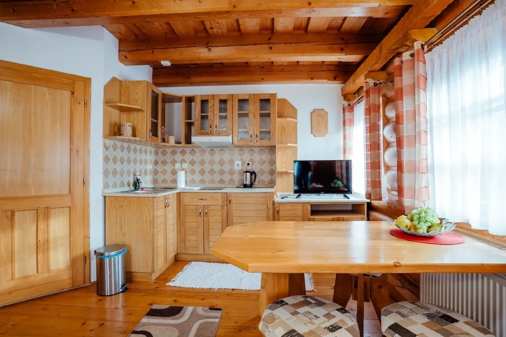 Jánošíkova Valaška Pension & Restaurant