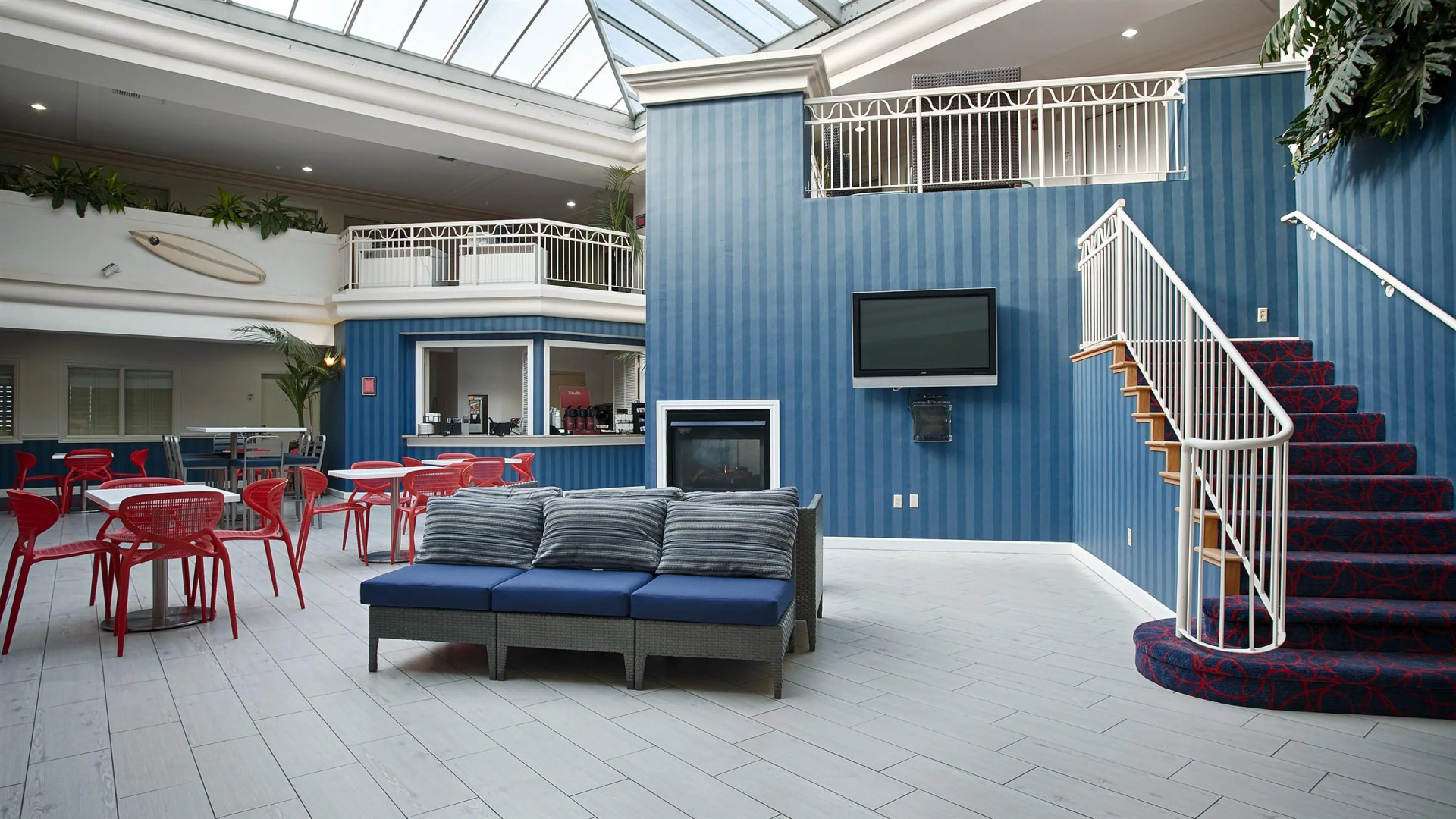 Best Western Plus All Suites Inn