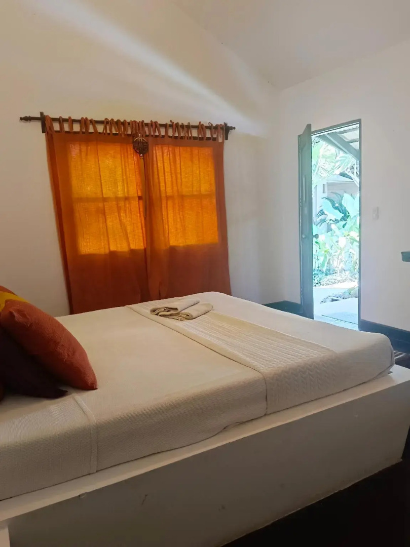 Villa Kalachuchi B&B