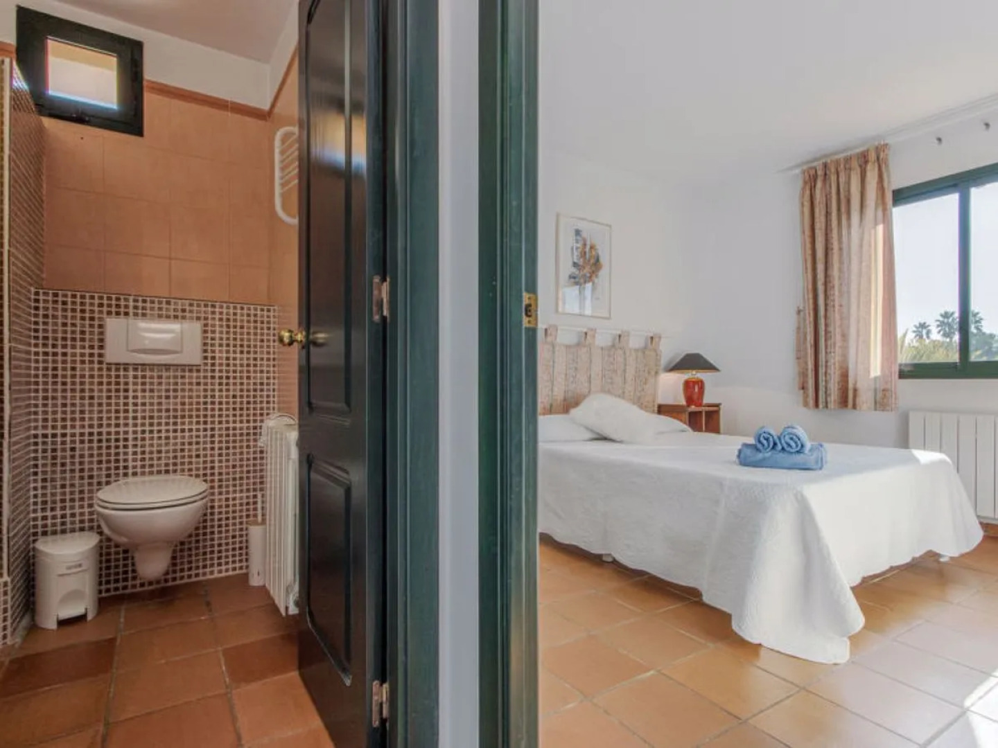 House acacies Navata