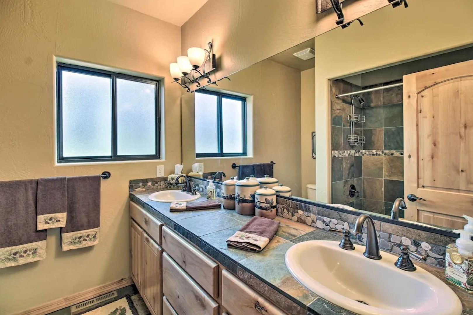 Torreon 'crow's Nest' Mountain Home w/ Views!