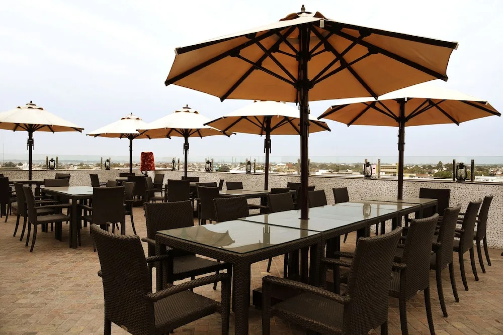 OYO 4391 Hotel Iconic