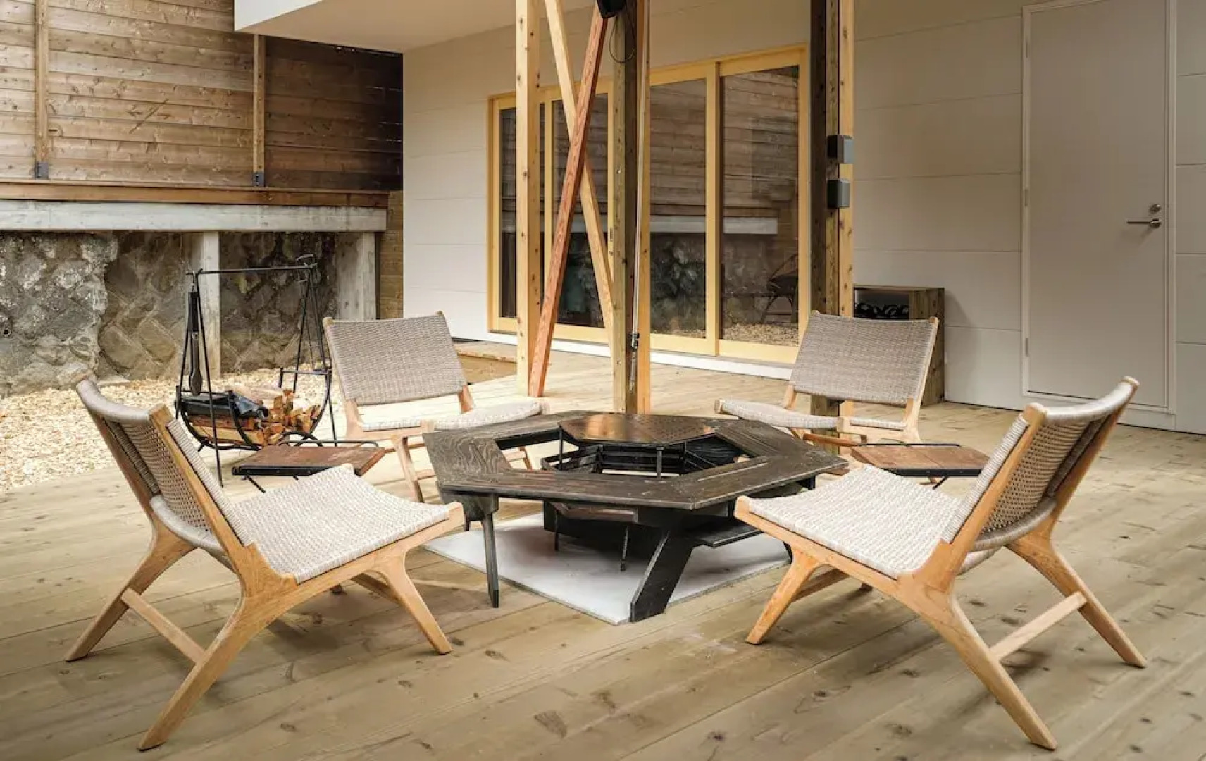 The Base Glamping Yugawara