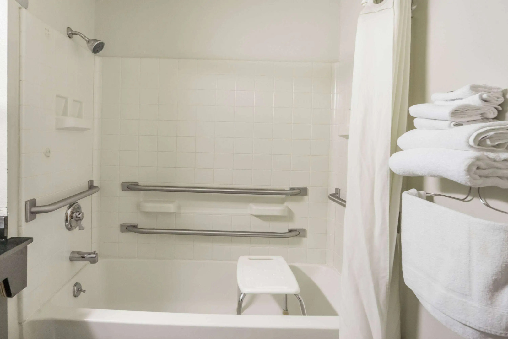 Super 8 by Wyndham Munfordville KY