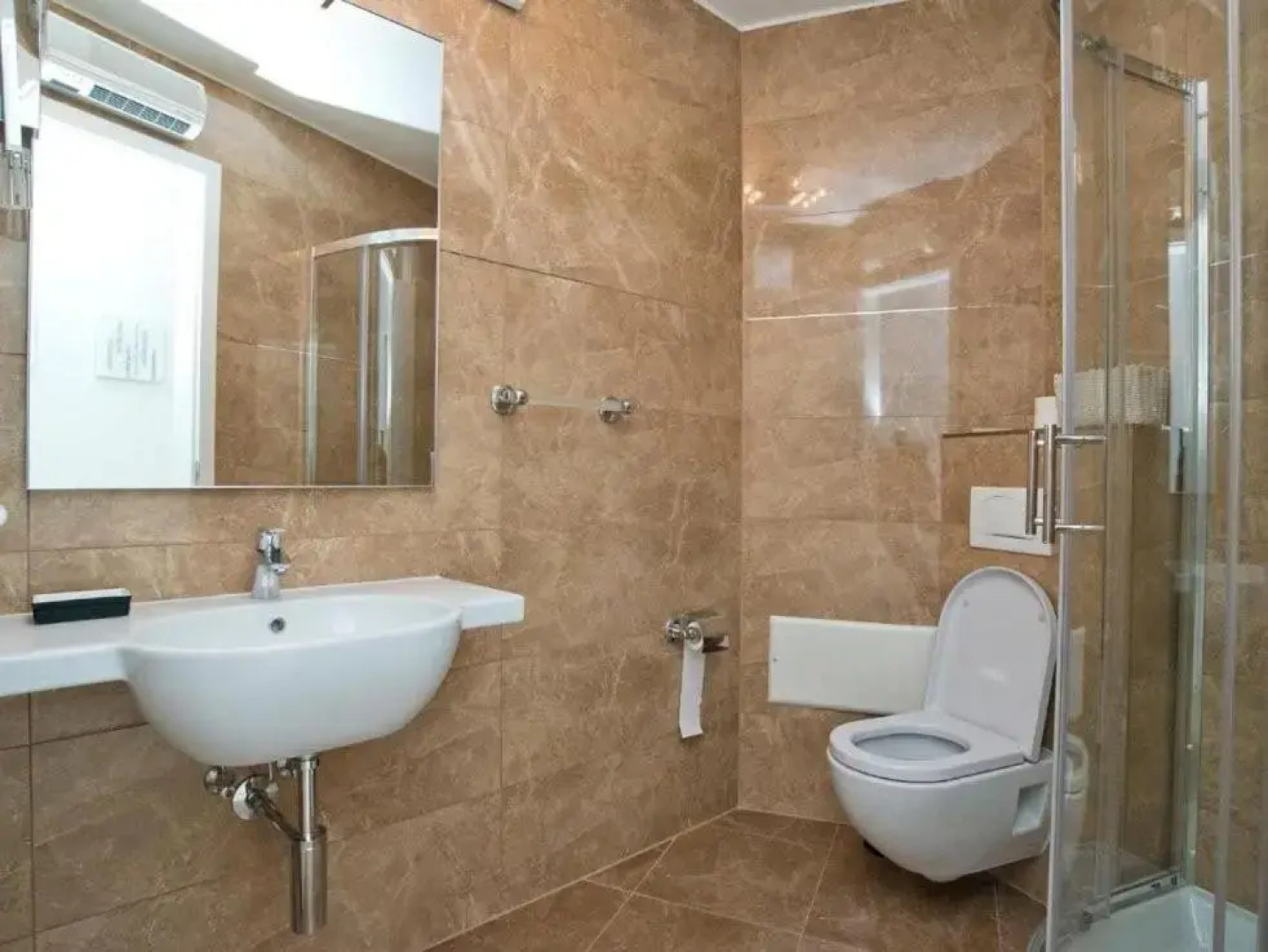 Villa Bobos place with Jacuzzi and Sauna 46D