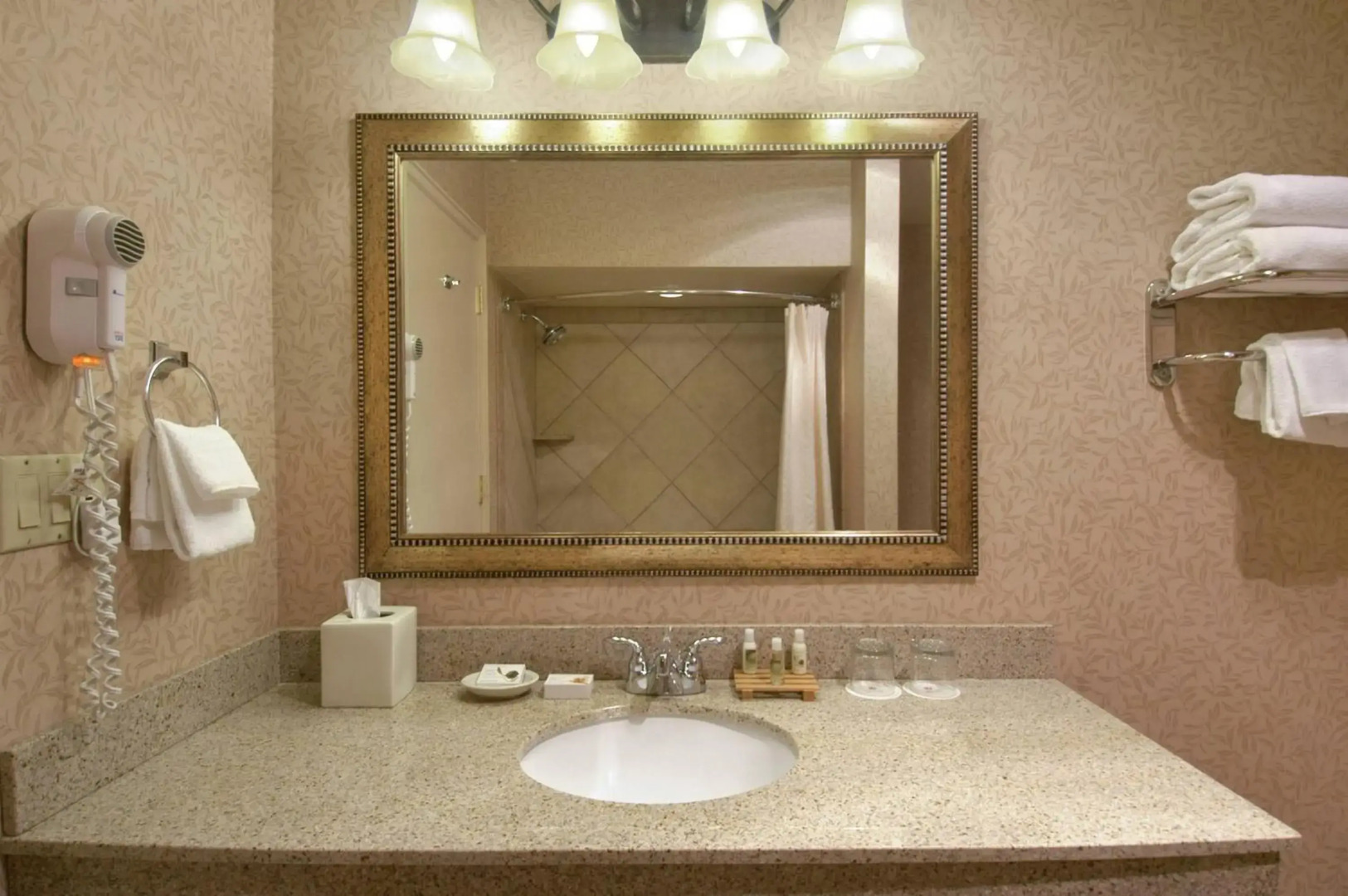 Red Lion Hotel Coos Bay