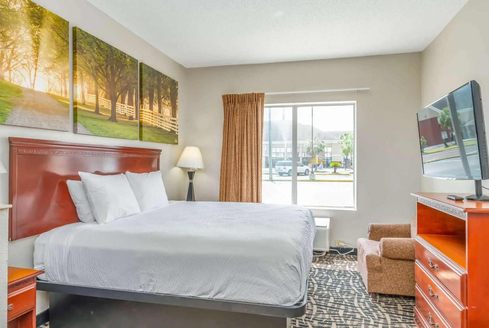 Days Inn by Wyndham Coliseum Montgomery AL