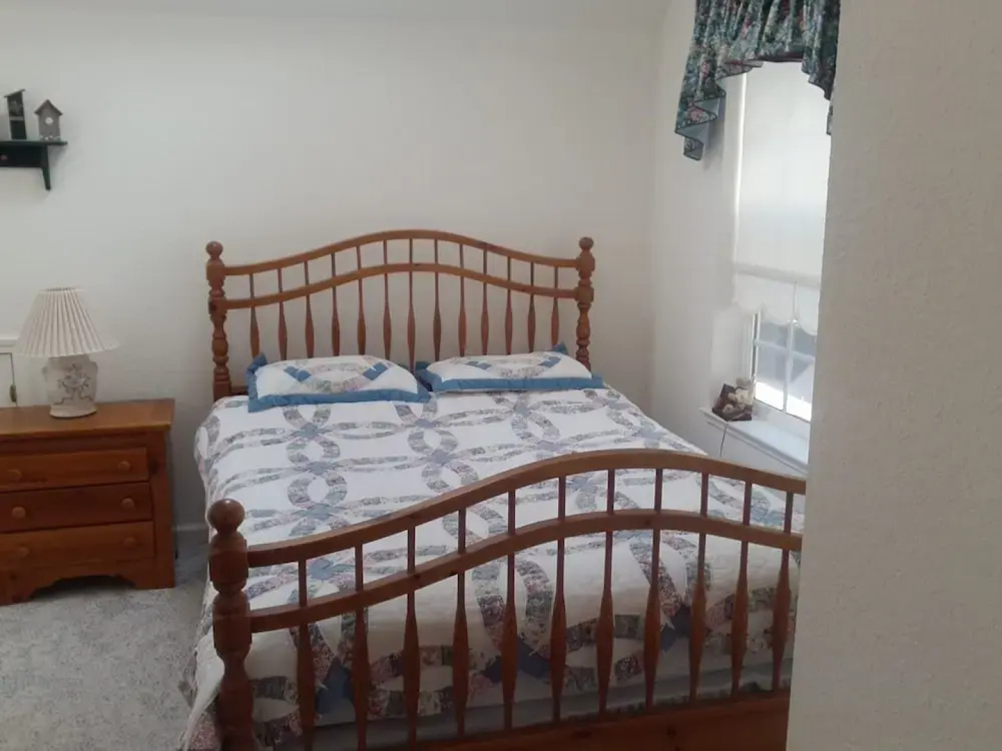 Farmhouse At The Lake 84 3 Bedroom Cabin by Redawning