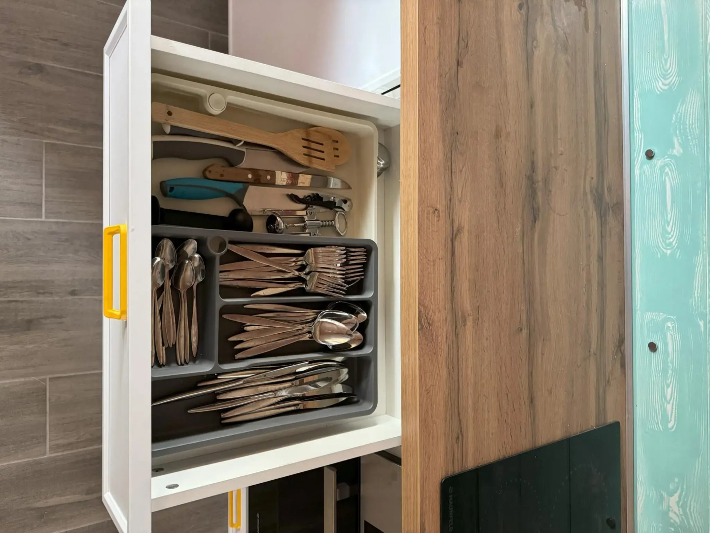 Slow life house (Слоу лайф хаус)