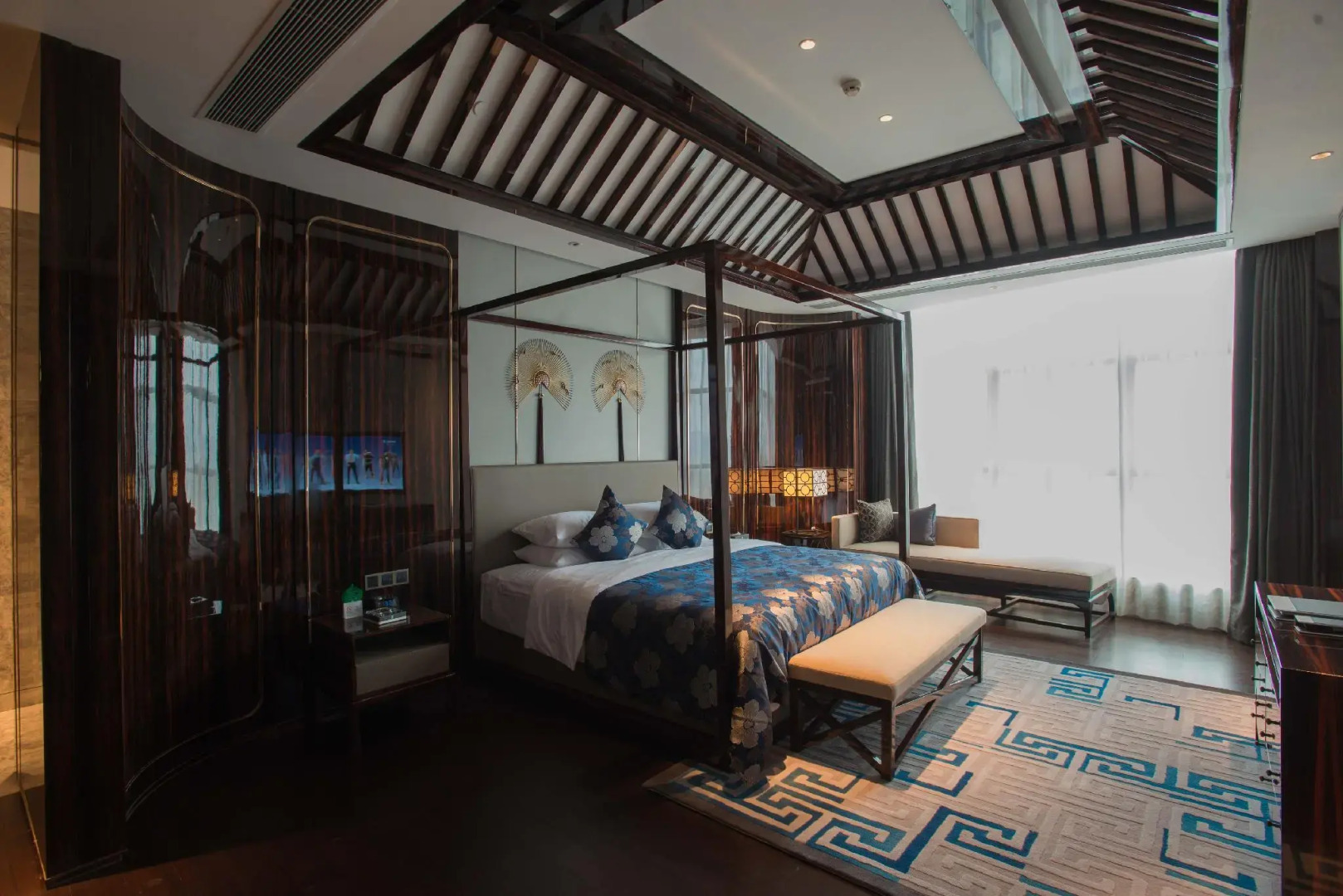 Wenshan Phoenix Jinjiang Hotel