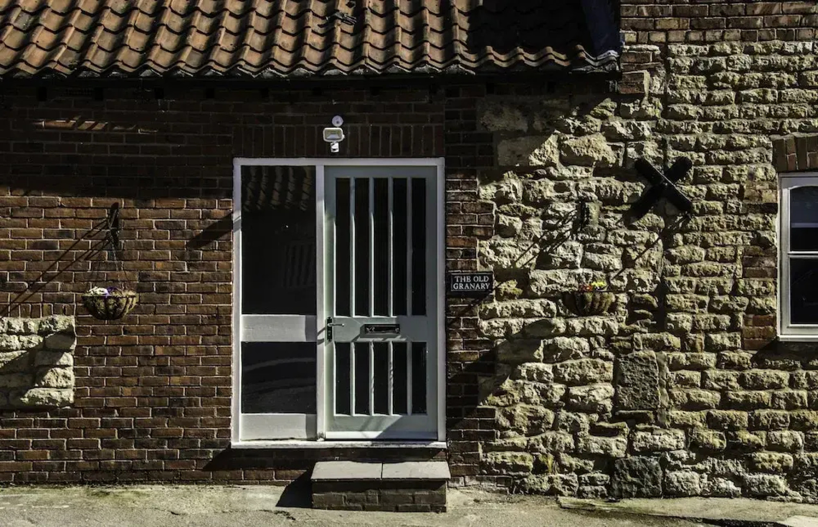 The Old Granary - Holiday Cottage