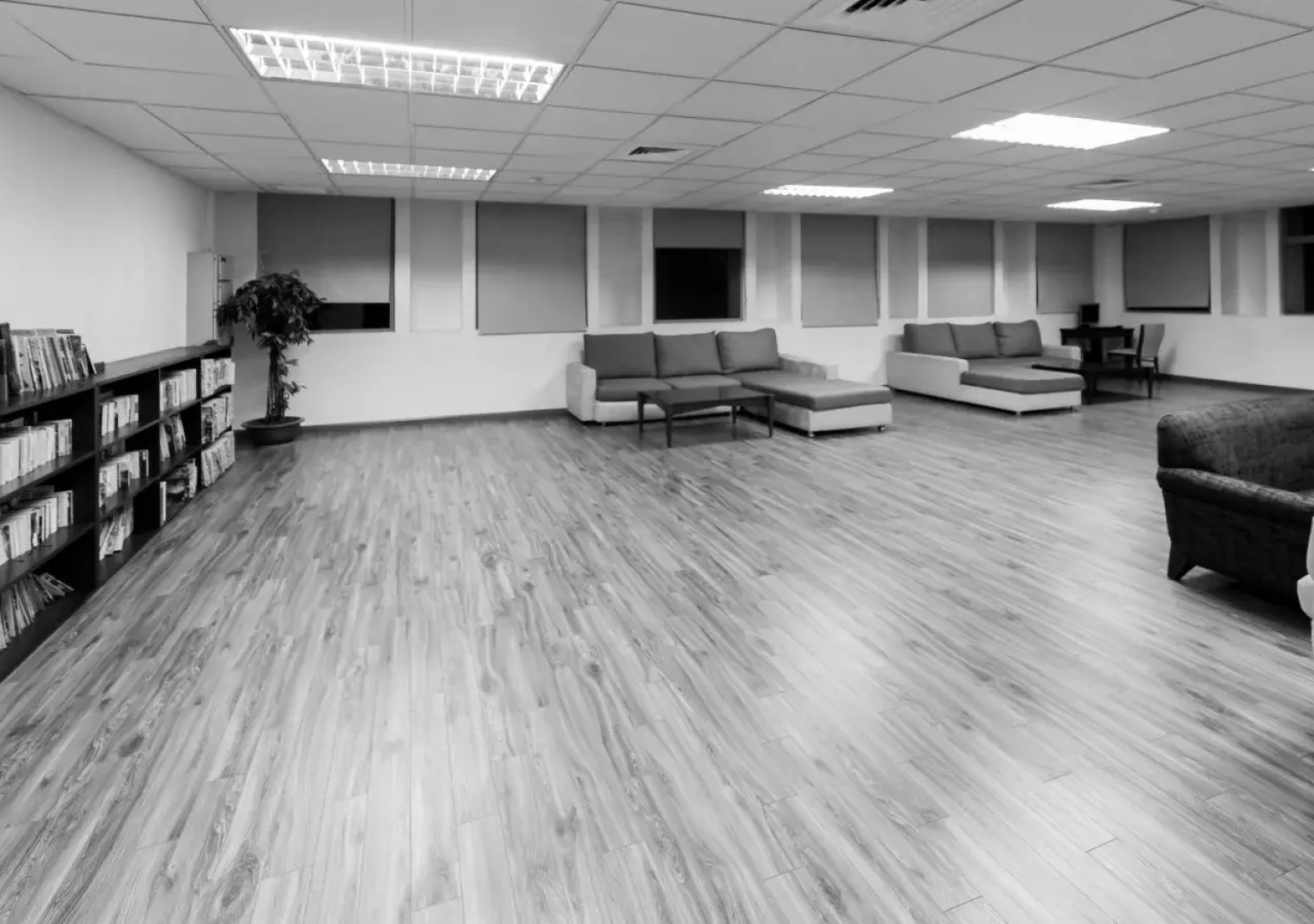 Diamond Westlake Suites