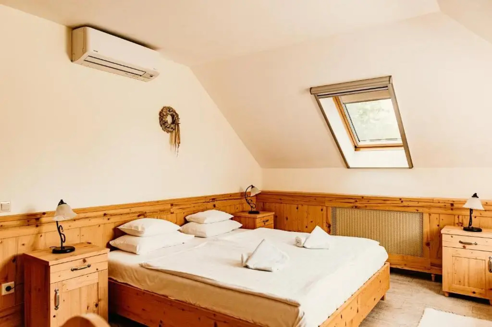 Kakukk Vendéglő Panzió