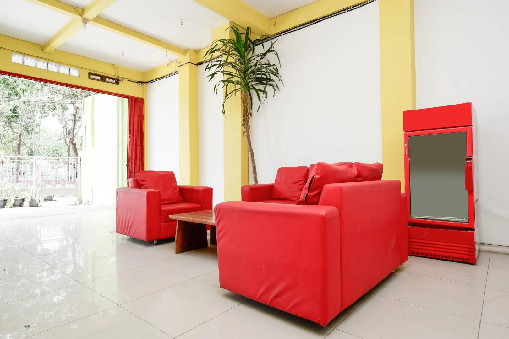 OYO 1620 Sion Family Residence