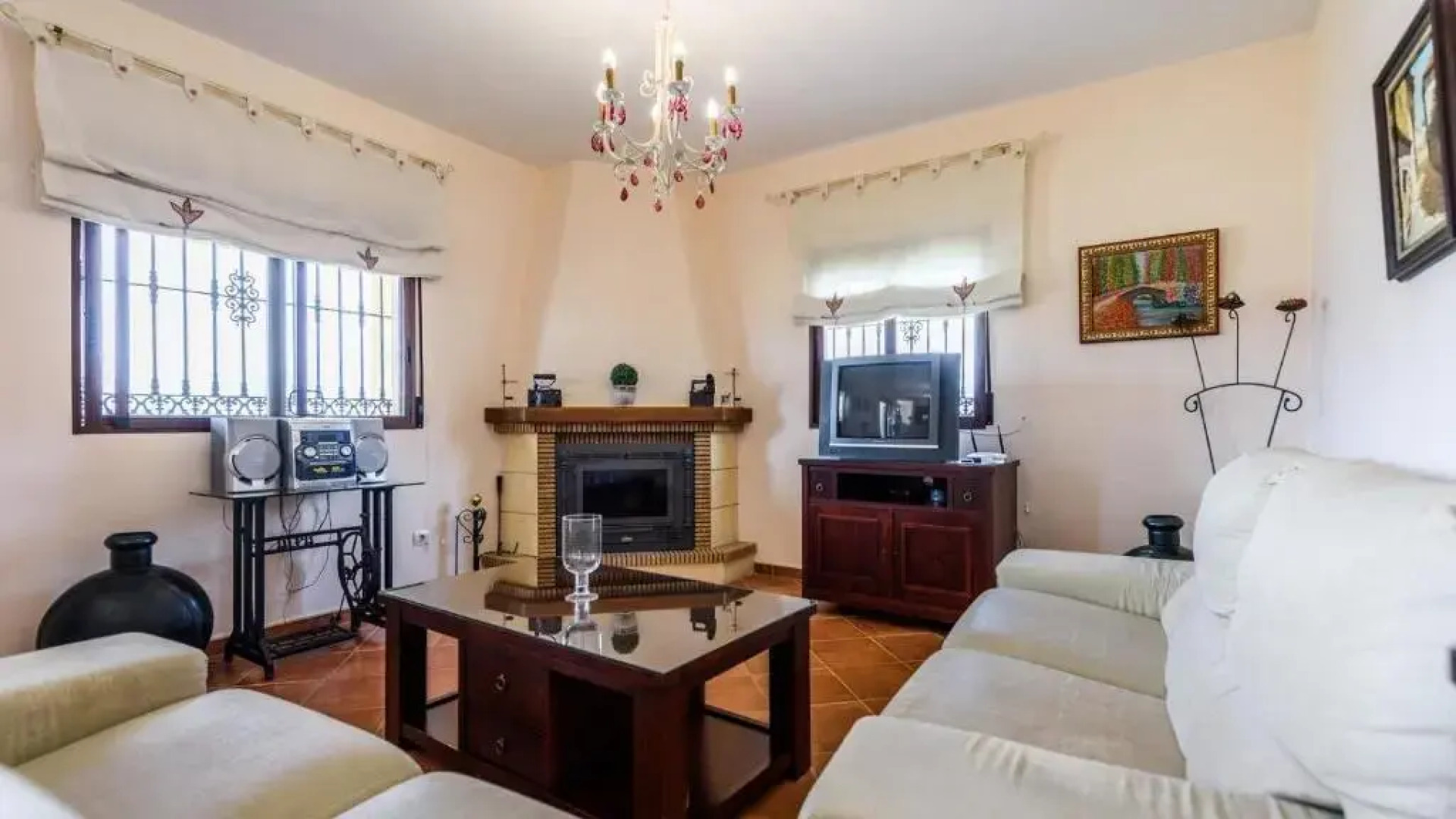 Cortijo Angela Vinuela by Ruralidays