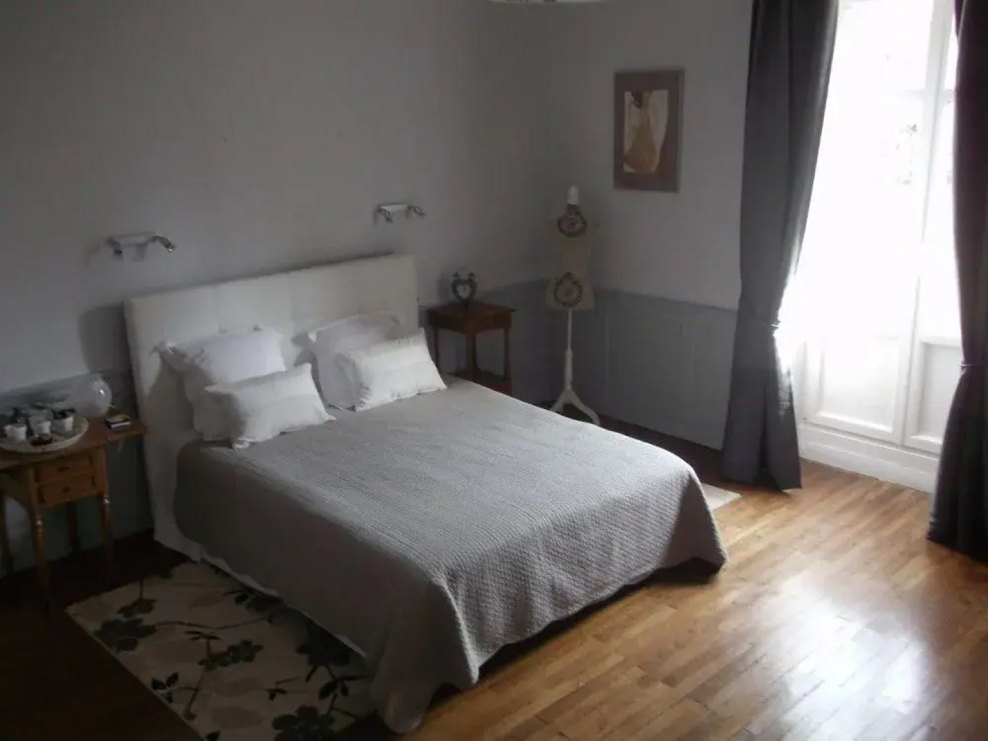 A la Villa dHerbauges