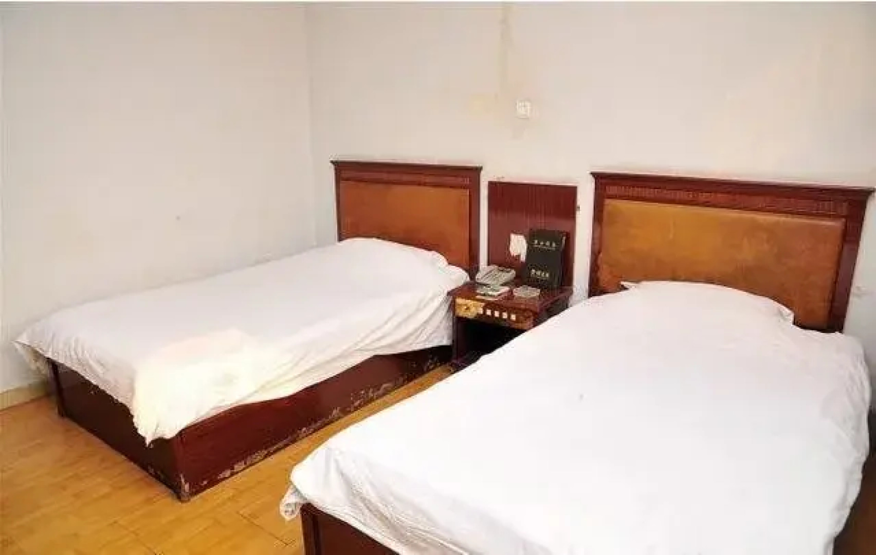 Hailong Business Inn