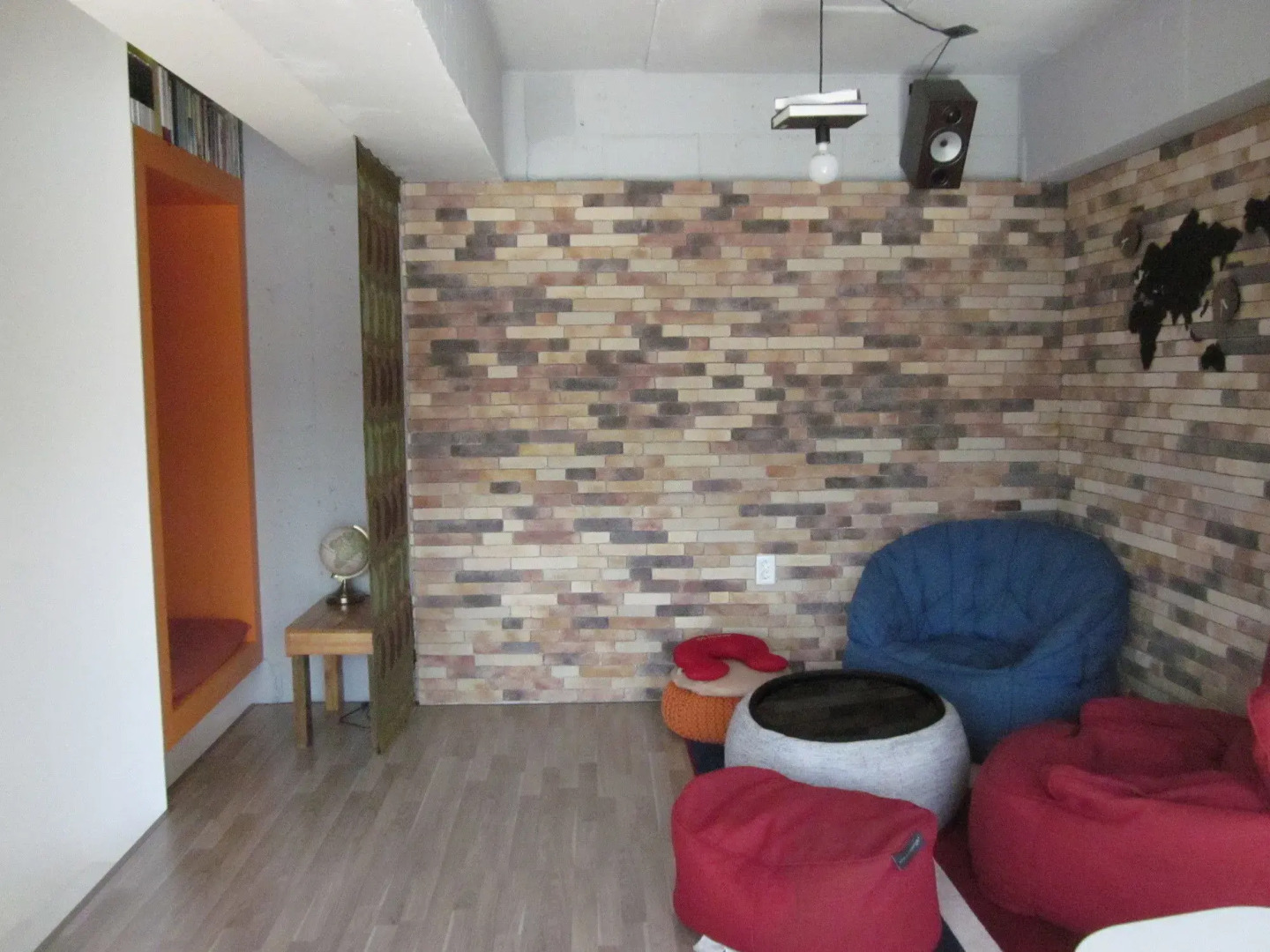 Andong Poong-gyung HOSTEL n LIBRARY