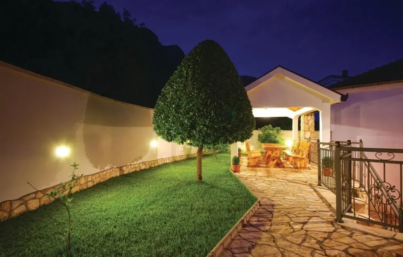 Amazing Home in Podaca With Wifi, Outdoor Swimming Pool and 0 Bedrooms